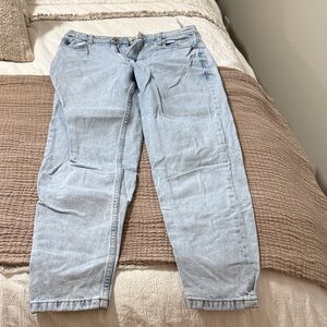 Zara Light Wash Boyfriend Jeans